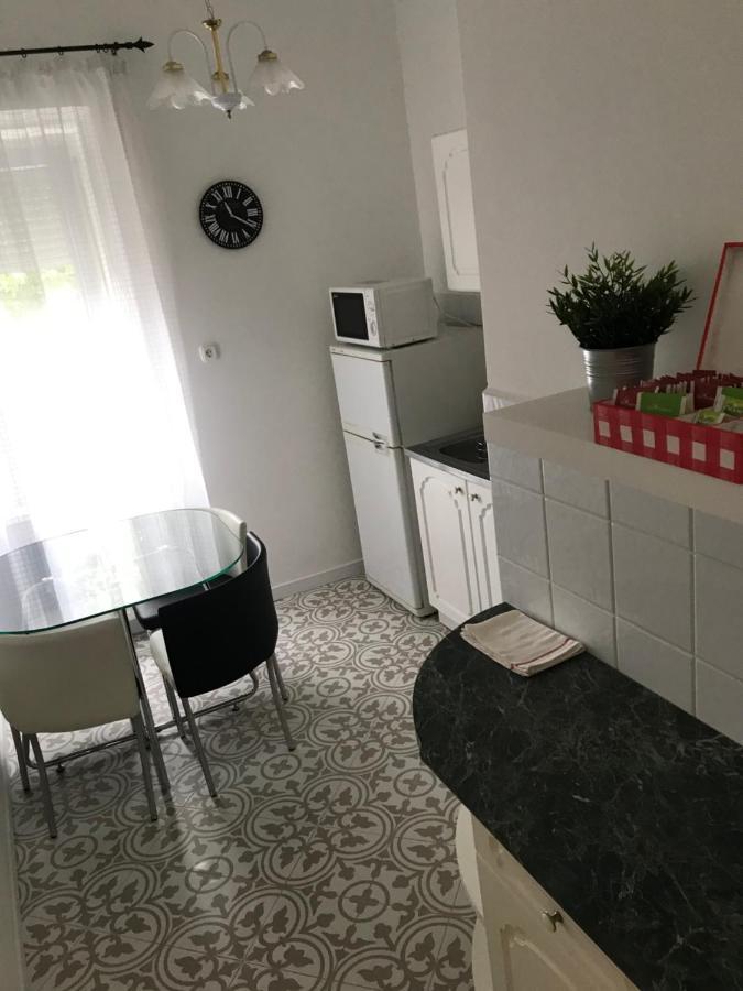 Rosmarinus Apartman Pécs Esterno foto